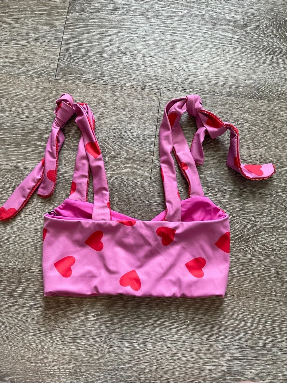 Beach Riot Amelia Valentine Heart Sports Bra Top small athletic running gym